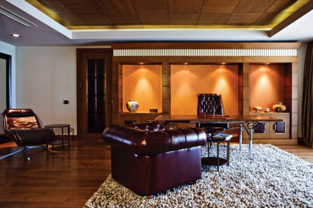 CORNELIA-DIAMOND-PRESIDENTIAL-MEETING-ROOM.jpg